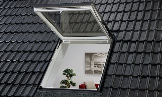 Velux Dachflächenfenster für mehr Licht und Wohnkomfort – professioneller Einbau in Nideggen